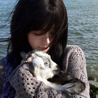 叔比狗:尼斯湖大水怪